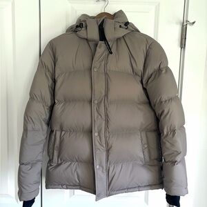 Aritzia Superpuff Climatte in Modern Taupe Size XS Puffer Jacket